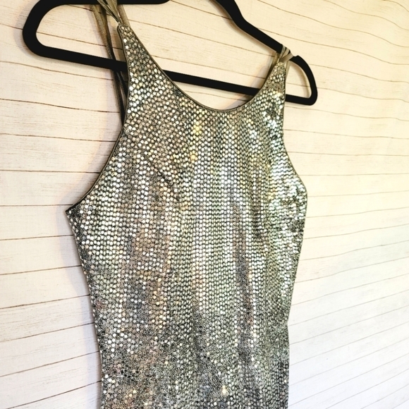 VINTAGE SILVER SEQUIN MINI DRESS SZ 10/MEDIUM - Picture 3 of 16